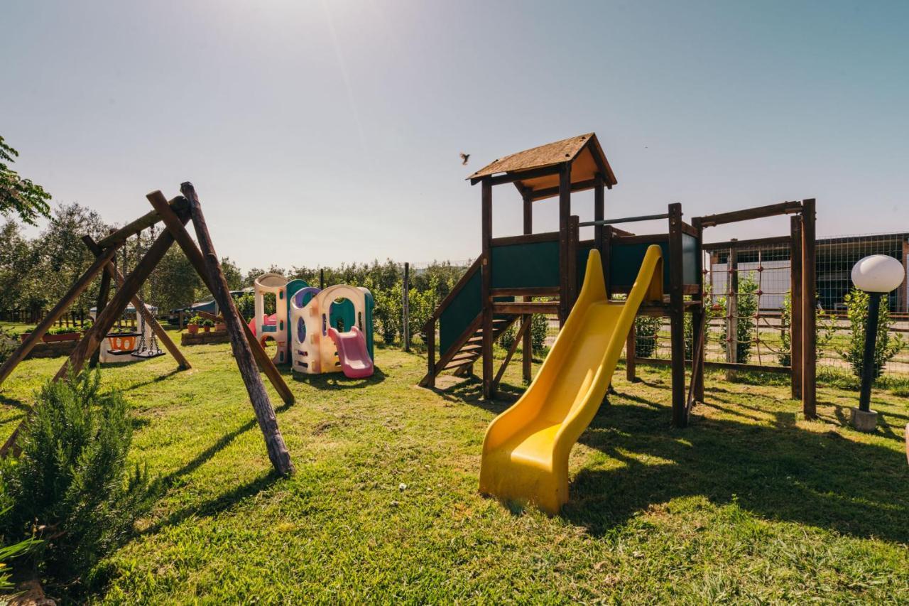 Agriturismo Il Laghetto โกรเซตโต ภายนอก รูปภาพ