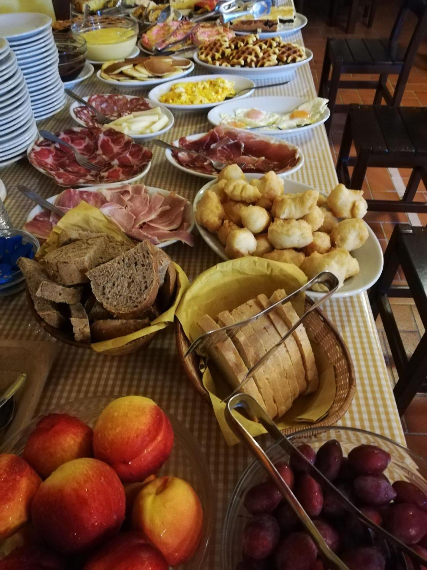 Agriturismo Il Laghetto โกรเซตโต ภายนอก รูปภาพ